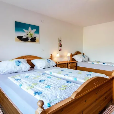 Seeblick Apartment